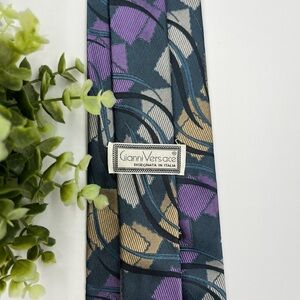 Vintage Versace 80s 100% Silk Abstract Pattern Tie Necktie Made in Italy EUC
